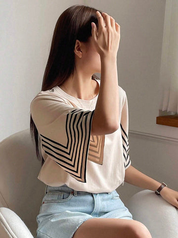DAZY Striped Print Round Neck Tee