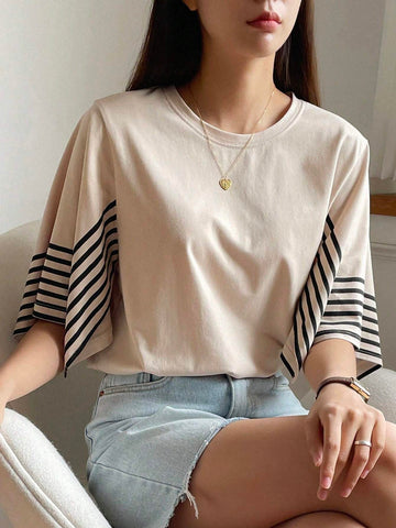 DAZY Striped Print Round Neck Tee