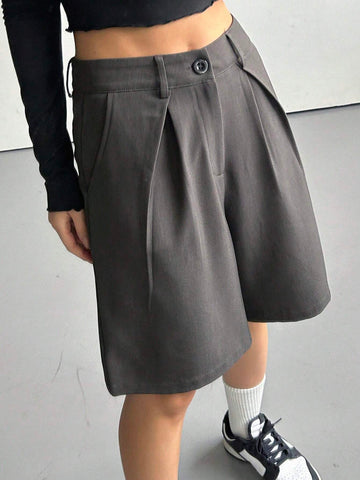DAZY Summer Solid Color Pleated Casual Shorts With Slanted Pockets And Straight Cut