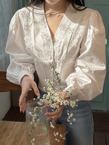 DAZY V-Neck Design Feminine Long Sleeve Blouse For Women