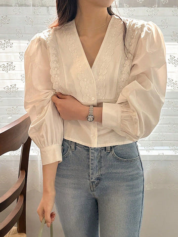 DAZY V-Neck Design Feminine Long Sleeve Blouse For Women