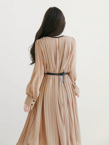 DAZY Women'S Lantern Sleeve Pleated Dress