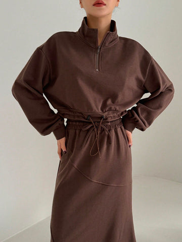 DAZY Women'S Set Of Solid Pullover Sweatshirt And Loose Drawstring Skirt