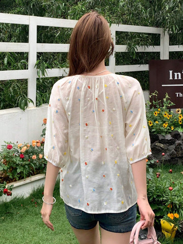 DAZY Women Colorful Decorated Simple And Elegant Shirt