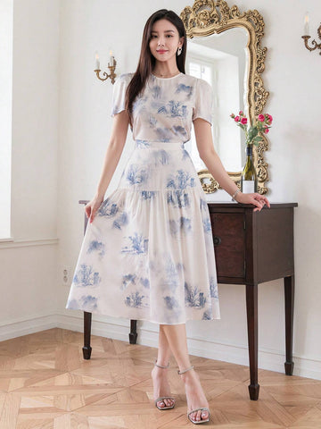 DAZY Women Fashionable Elegant Printed Top And Skirt Set