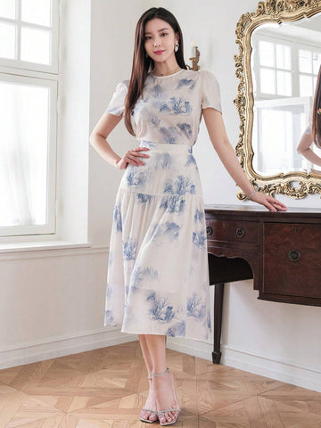 DAZY Women Fashionable Elegant Printed Top And Skirt Set