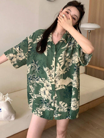 DAZY Women Loose Floral Printed Front Button Down Collared Shirt