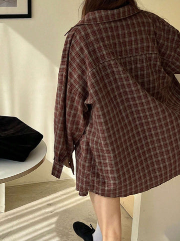DAZY Women Loose Plaid Turn-Down Collar Long Shirt