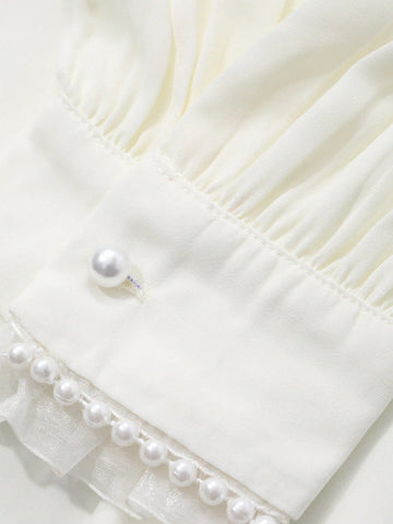 DAZY Women Pearl Decor Turtleneck Solid Color Casual Blouse