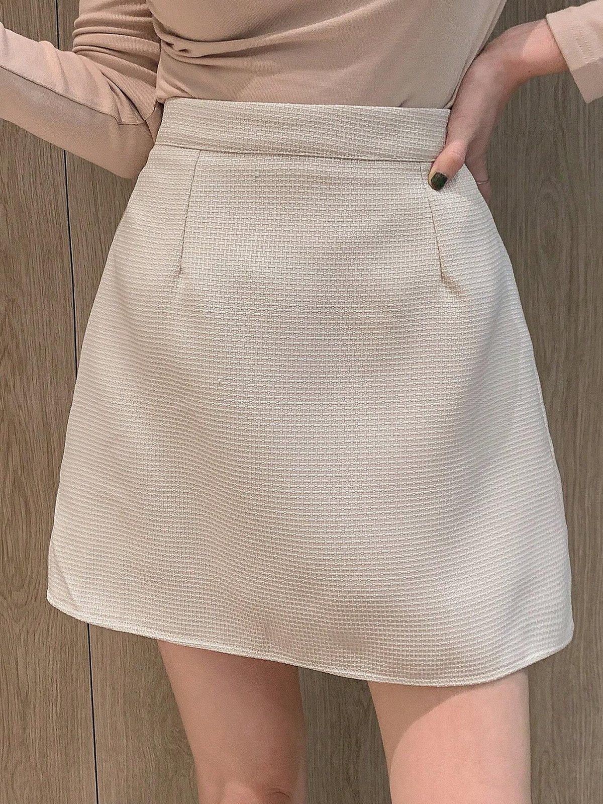 DAZY Women Simple Solid Color Textured A-Line Skirt For Autumn