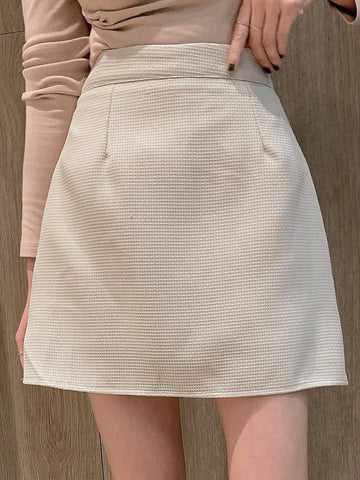DAZY Women Simple Solid Color Textured A-Line Skirt For Autumn