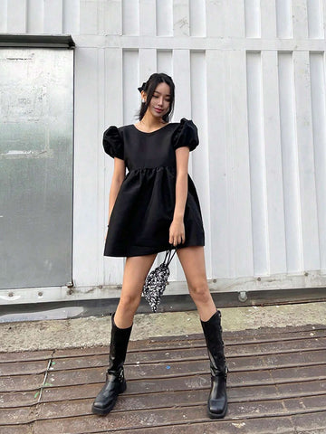 DAZY Women Solid Color Backless Bubble Sleeve Long Pullover Shirt