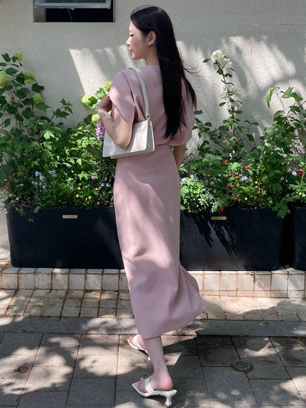 Women Solid Color Elegant Round Neck Short-Sleeved Shirt