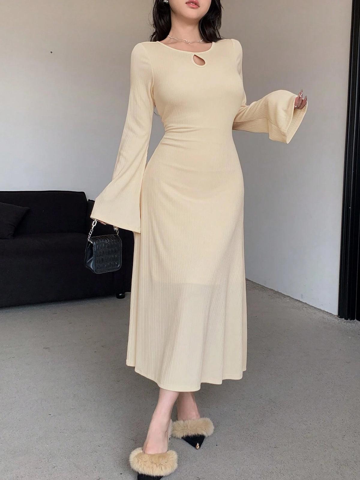 DAZY Women Solid Color Flare Sleeve Short Dress