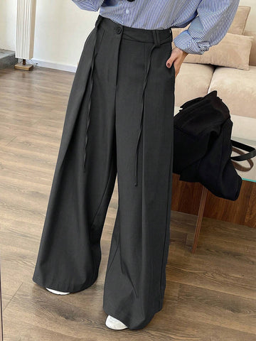 DAZY Women Solid Color Front Button Plain Straight Leg Trousers, Casual Everyday Wear