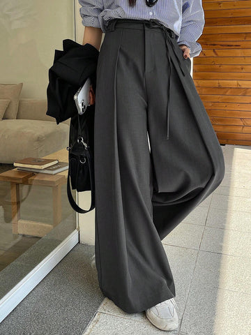 DAZY Women Solid Color Front Button Plain Straight Leg Trousers, Casual Everyday Wear