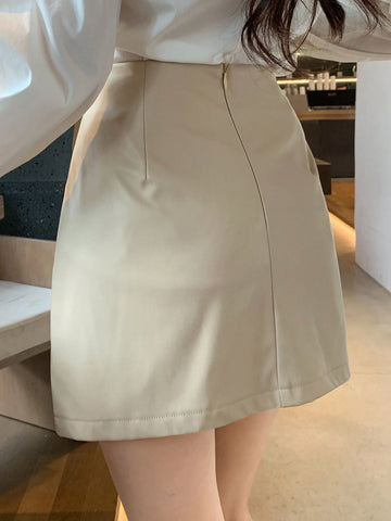 DAZY Women Solid Color PU Asymmetric Skirt