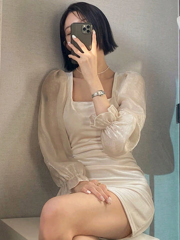DAZY Women Solid Color Square Neckline Pleated Dress