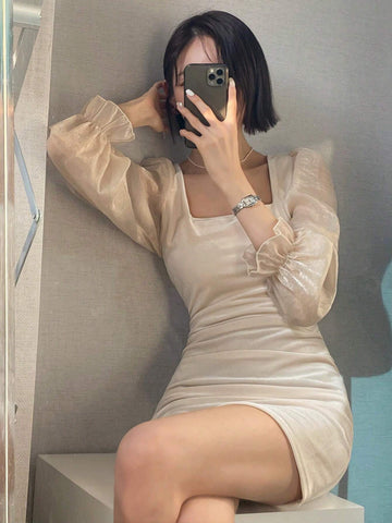 DAZY Women Solid Color Square Neckline Pleated Dress
