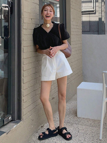 DAZY Women Solid Color V-Neck Loose Short-Sleeved Shirt