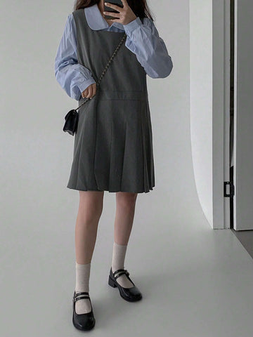 DAZY Women Square Neck Casual Everyday Wear Suspender Short Pleated Dress