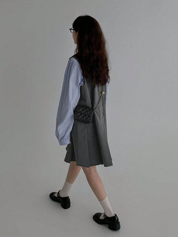 DAZY Women Square Neck Casual Everyday Wear Suspender Short Pleated Dress