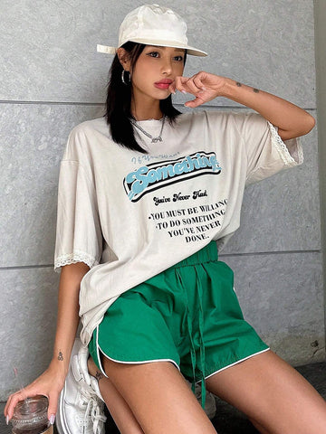 DAZY Women Summer Casual Short Sleeve Round Neck Oversized Graphic Tee