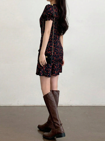 DAZY Women V-Neck All-Over Floral Drawstring Short Dress, Red, Spring & Summer, Chinese New Year Dress