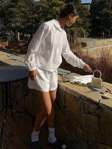 DAZY Women's 2pcs/Set Solid Loose Hooded Zipper Closure Drawstring Jacket And Shorts