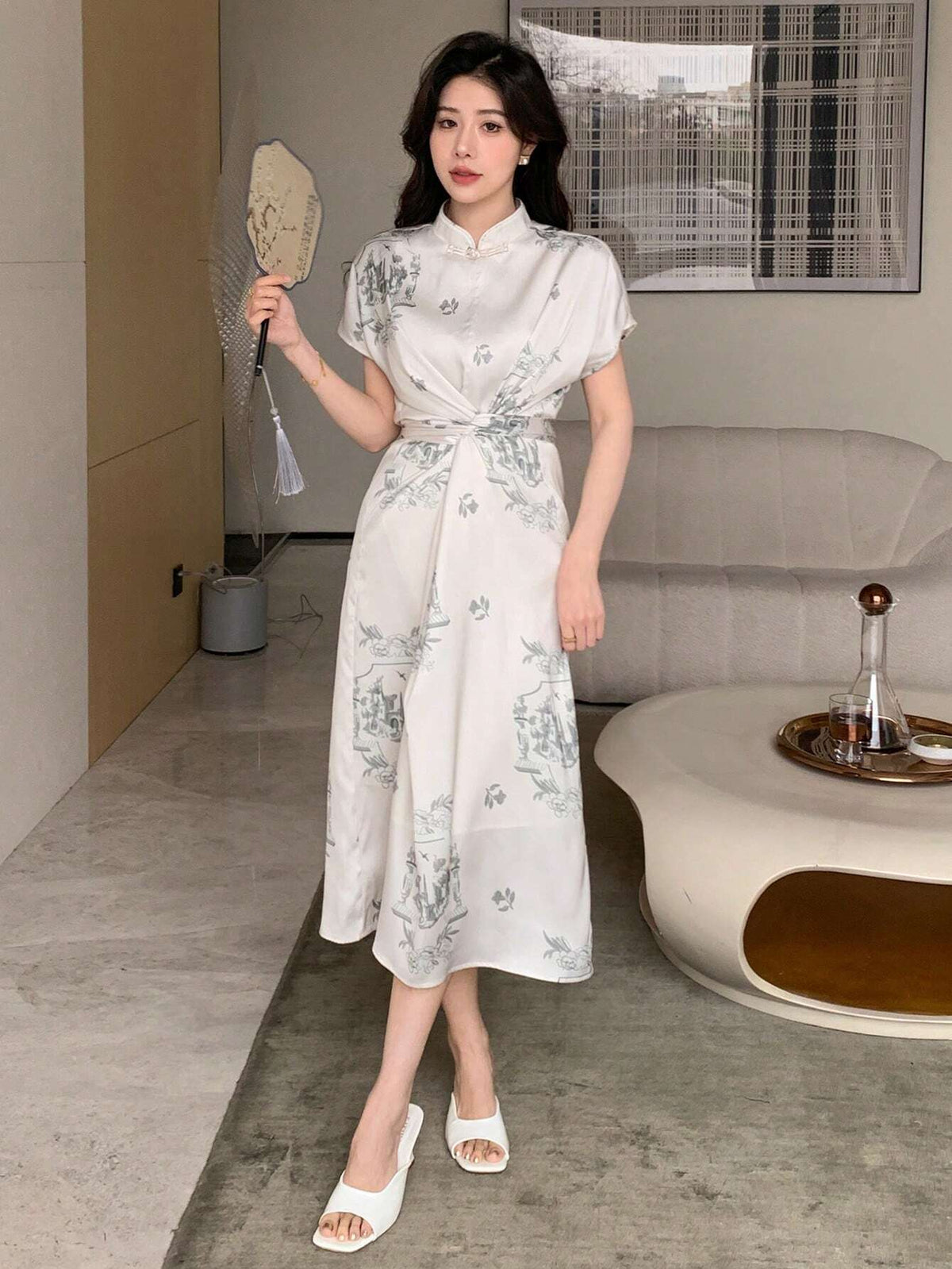 DAZY Women's Batwing Short Sleeve Qipao Collar Dress With Floral Print