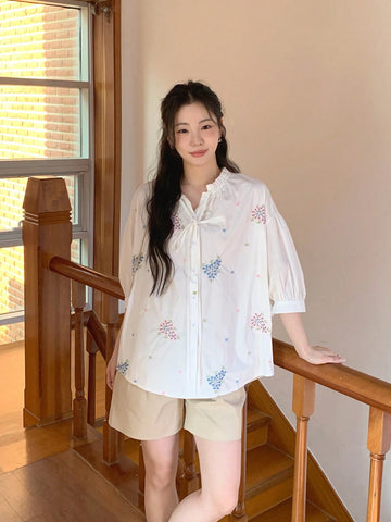 DAZY Women's Casual Embroidered Floral Round Neck Short Sleeve Blouse, Summer