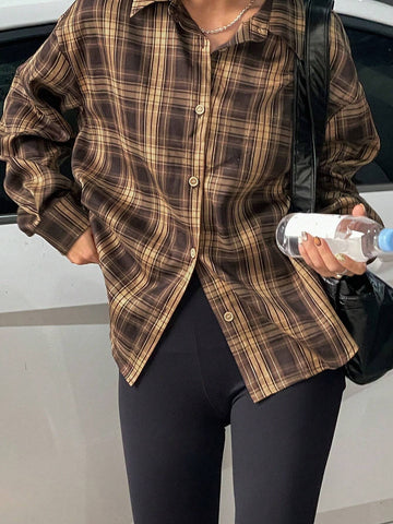 DAZY Women's Casual Plaid Long Sleeve Shirt, Spring And Autumn