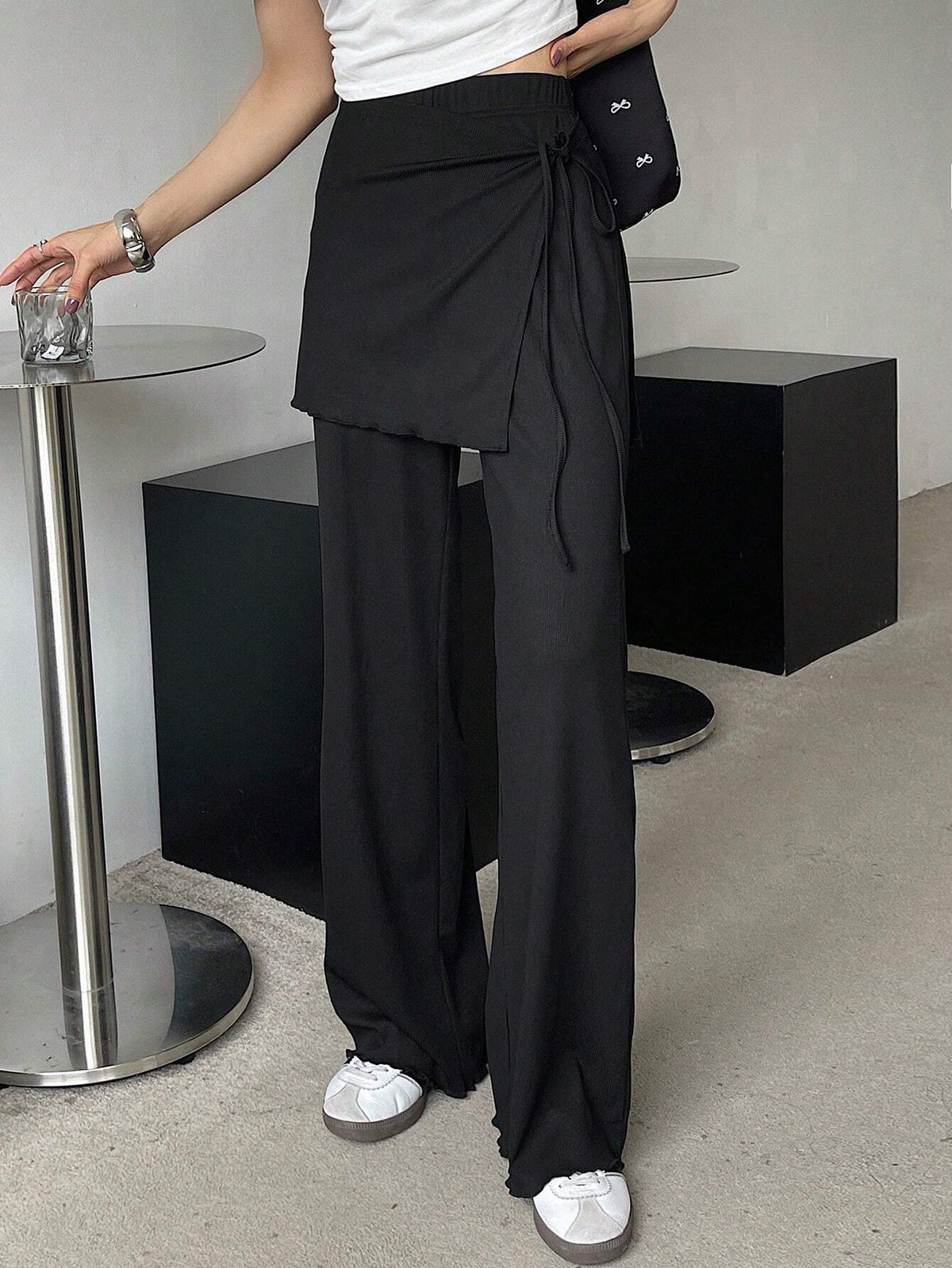 DAZY Women's Casual Solid Color Contrast Side Tied Long Pants