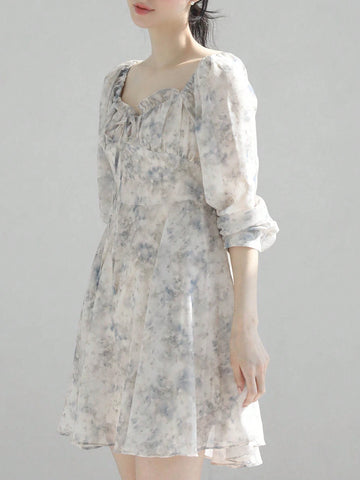 DAZY Women's Ditsy Floral Square Neck Long Sleeve Short Floral Dress