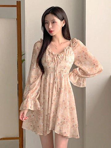 DAZY Women's Elegant Ditsy Floral Ruffled Sleeve Short Dress, Spring/Summer