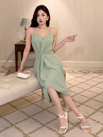 DAZY Women's Fashionable Solid Color Spaghetti Strap Waist Cinched Dress