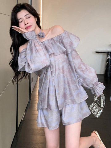DAZY Women's Floral Chiffon Off-Shoulder Blouse And Shorts Set