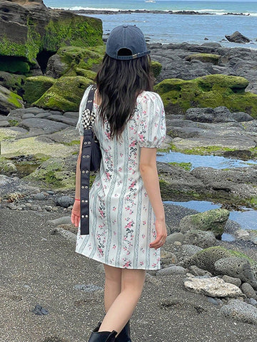 DAZY Women's Floral Print Short Puff Sleeve Dress