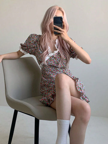 DAZY Women's Full Body Printed Puff Sleeve Dress