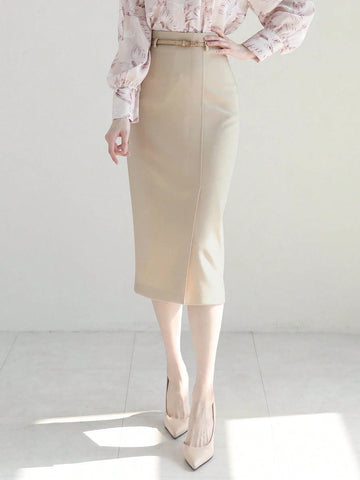 DAZY Women's Knee Length Mid-Rise Workwear Skirt