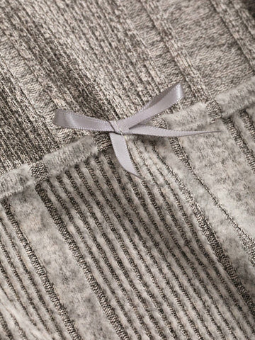 DAZY Women's Long Sleeve Bowknot Decor Square Neck T-Shirt