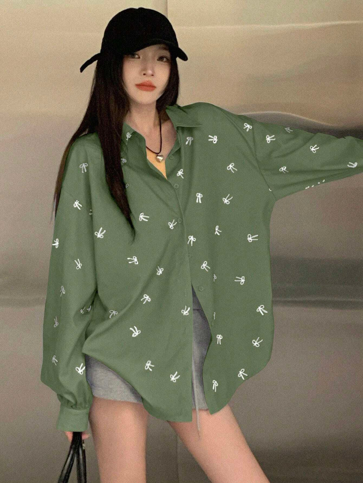 DAZY Women's Loose Butterfly Pattern Drop Shoulder Long Sleeve Casual Shirt