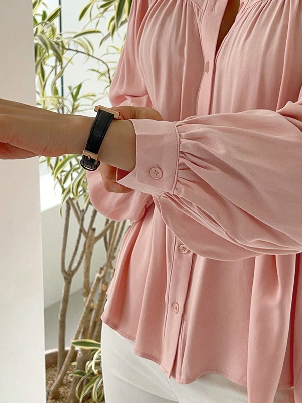 DAZY Women's Loose Casual Solid Color Lantern Sleeve Blouse