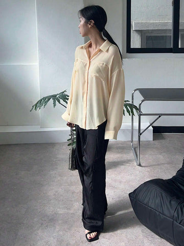 DAZY Women's Loose Solid Color Turndown Collar Pocket Casual Shirt, Spring/Autumn