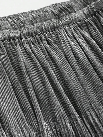 DAZY Women's Metallic Pleated Mid-Length Skirt