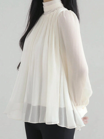 DAZY Women's Minimalist High Neck Long Sleeve Top, Casual Everyday Wear