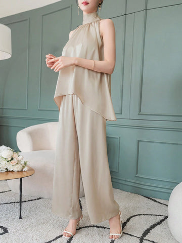 DAZY Women's Monochromatic V-Neck Sleeveless Camisole And Wide Leg Pants Two-Piece Set