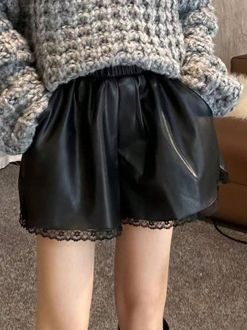 DAZY Women's PU Lace Patchwork Casual Shorts, Minimalist & Fashionable For Everyday Wear