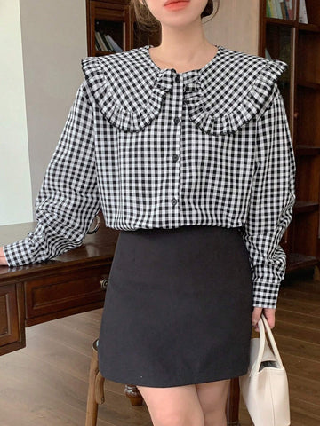 DAZY Women's Peter Pan Collar Ruffle Plaid Loose Shirt