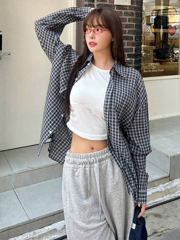 DAZY Women's Plaid Oversized Turndown Collar Shirt, Autumn